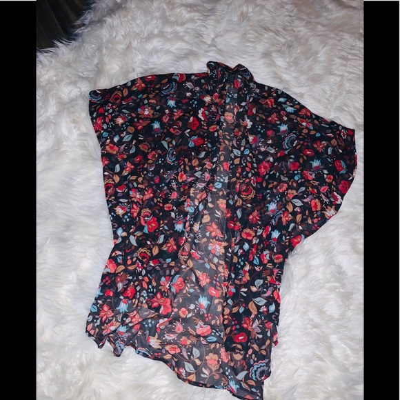 NWOT OBOE Black Boho Floral Open Kimono - Picture 3 of 9